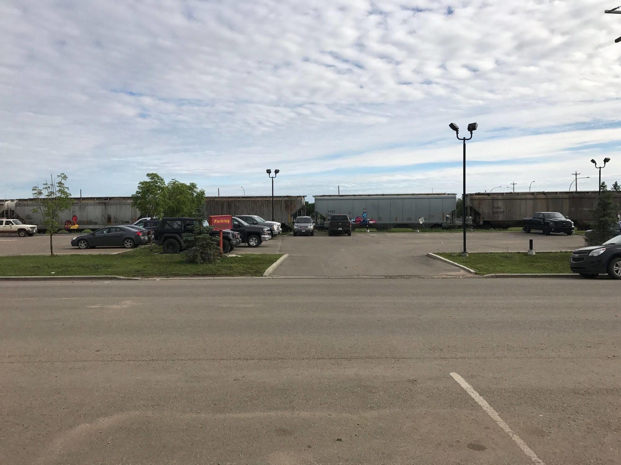 Econo Lodge Lloydminster Exterior foto